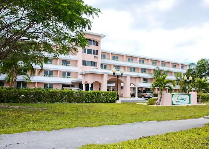 Castaways Resort And Suites